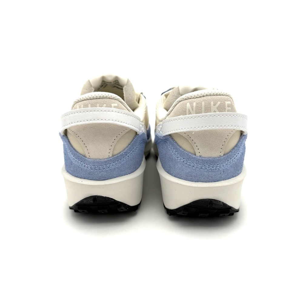 NWT NIB New Nike Women’s WAFFLE DEBUT Shoes Walking Running Tennis Size 6 - Picture 6 of 9